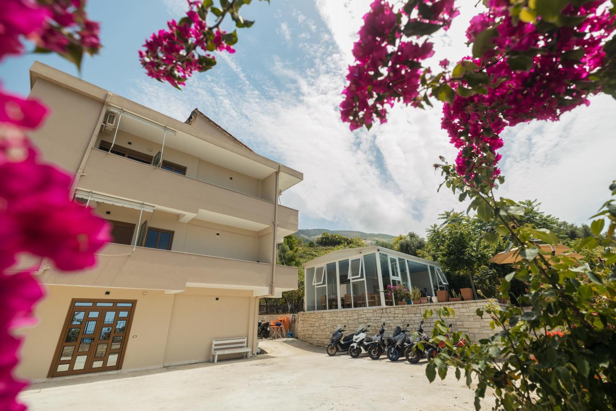 Vlorë Voyage Villa מראה חיצוני תמונה