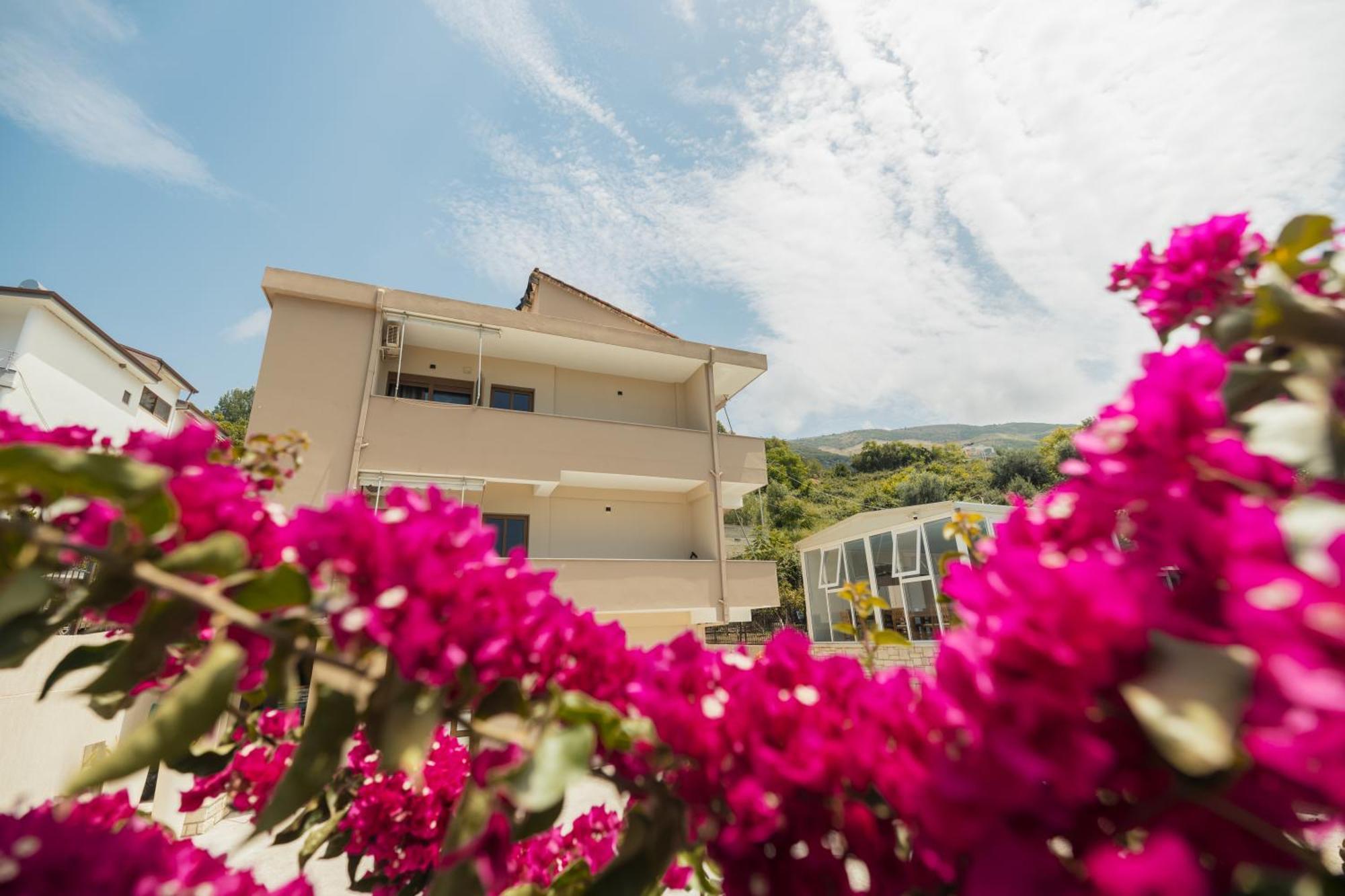 Vlorë Voyage Villa מראה חיצוני תמונה